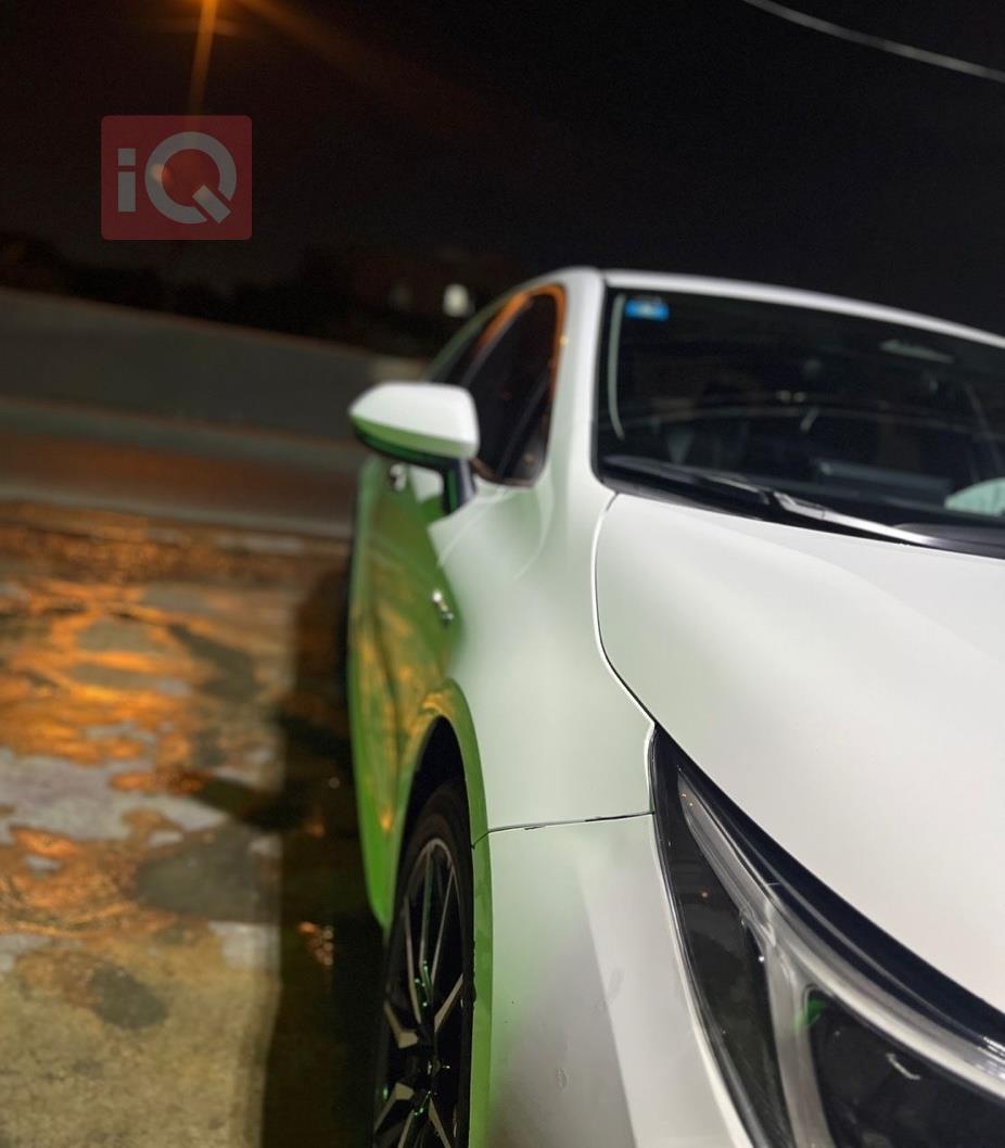 تۆیۆتا کۆرۆلا